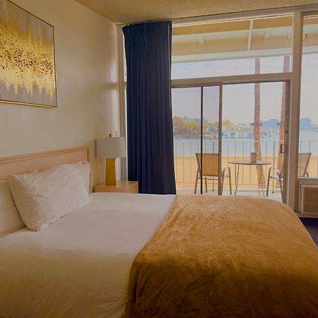 Foghorn Harbor Inn Марина-дель-Рей Экстерьер фото